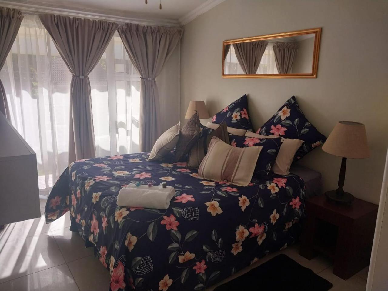 The Giraffe Room At Frederick'S Place Pretoria-Noord Zewnętrze zdjęcie