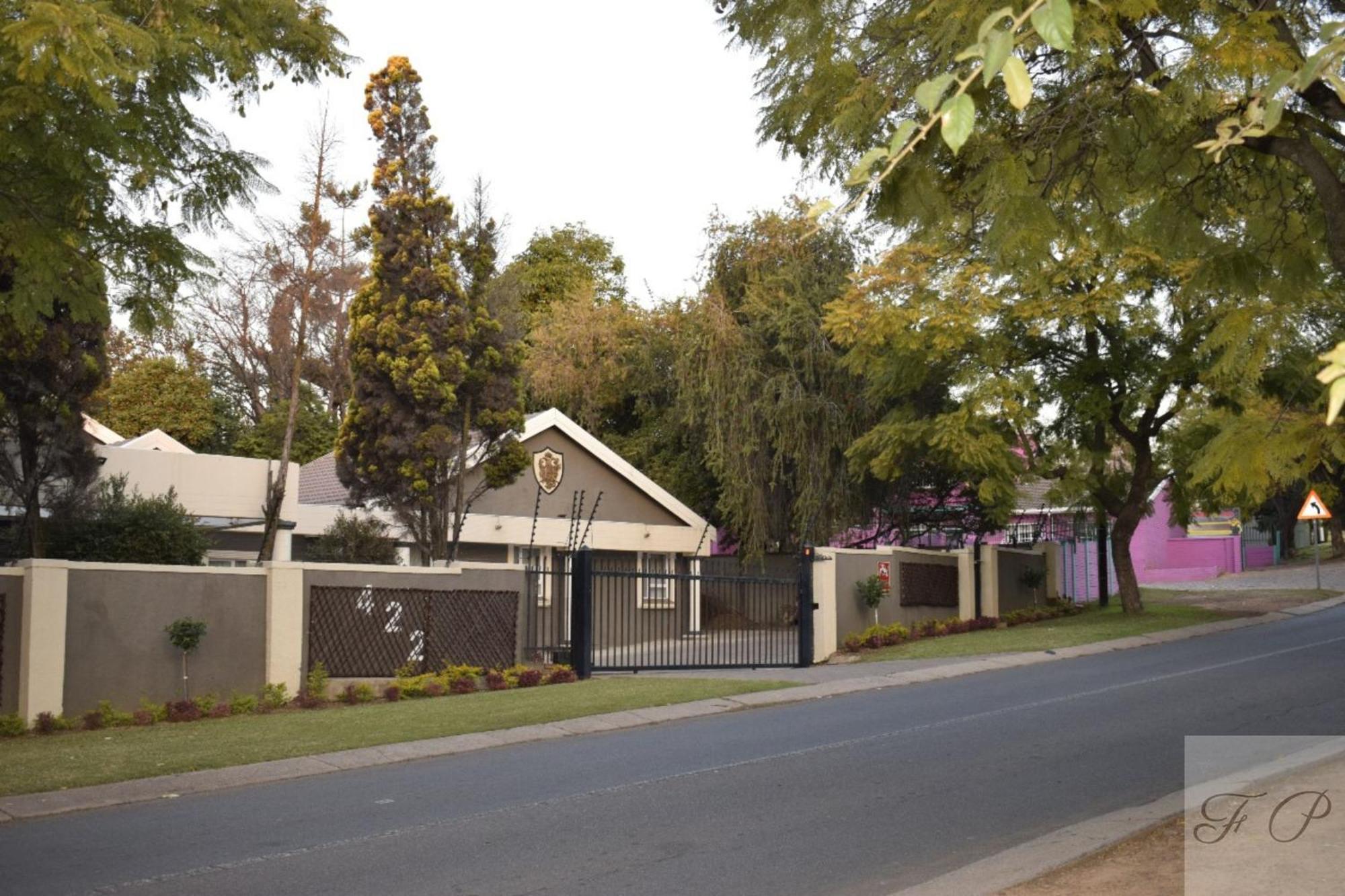 The Giraffe Room At Frederick'S Place Pretoria-Noord Zewnętrze zdjęcie